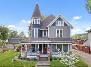 429 S Water St, Loudonville, OH 44842