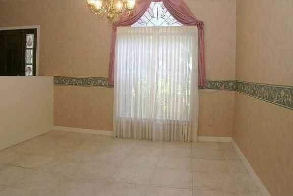 4th image of 2612 Brianholly Dr