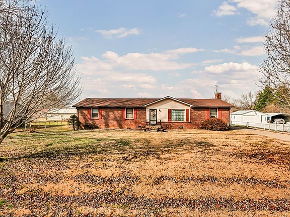 4th image of 217 Sewell Dr
