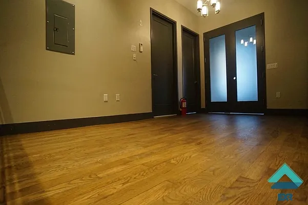 Rented by EXR | media 22