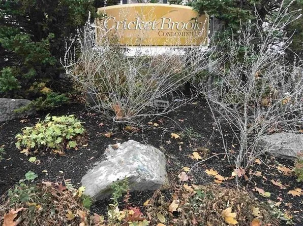 144 Cricketbrook Drive, Dover, NH 03820