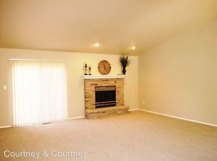 1140 Bison Ridge Dr, Colorado Springs, CO 80919