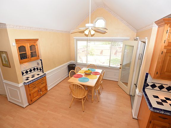 4th image of 2229 Margaret Dr