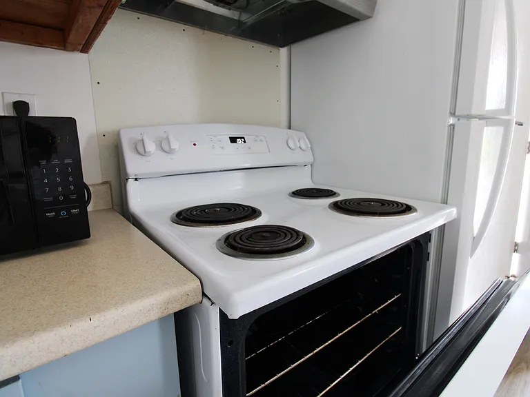 111 Picone Rd #3-D — Photo 9