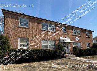 3250 S 49th St #8, Milwaukee, WI 53219