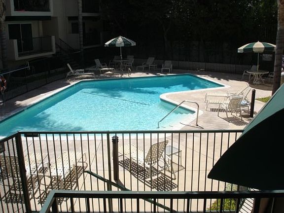 Pool, barbecue, etc.