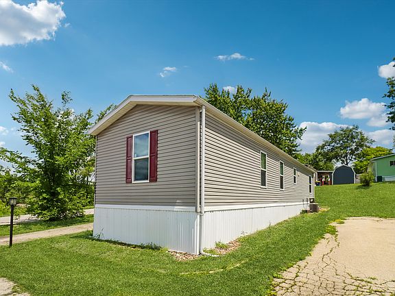 2nd image of 6901 SE 14th St Lot 242