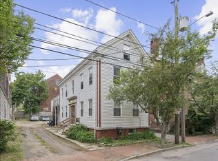 82 Winter St #4, Portland, ME 04102