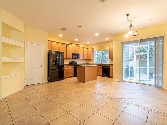4th image of 2612 Passamonte Dr