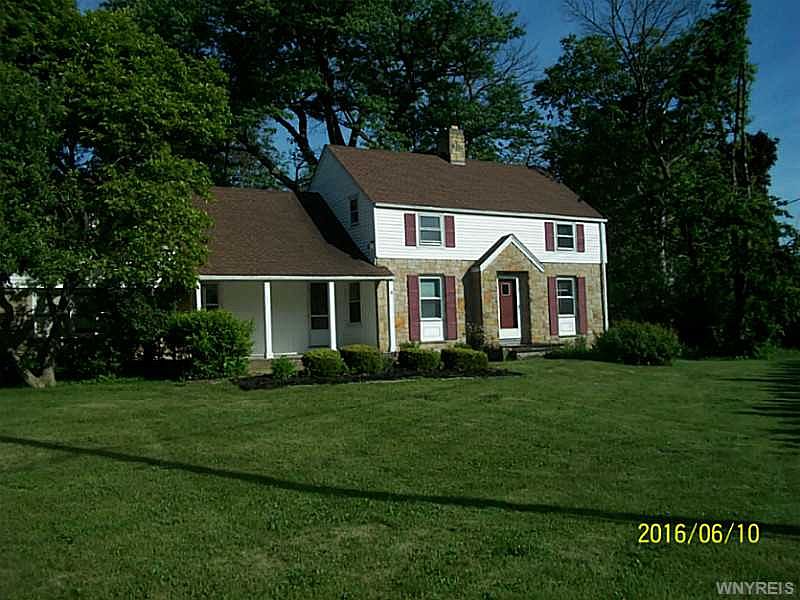 2nd image of 5147 Lewiston Rd