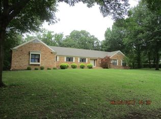 212 Country Club Rd, Ardmore, OK 73401