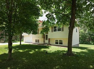 20902 Eveleth St NE, East Bethel, MN 55011