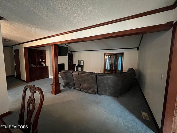 4th image of 10995 Newport Hwy