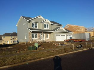 1312 Prince George Ct, Washington, IL 61571