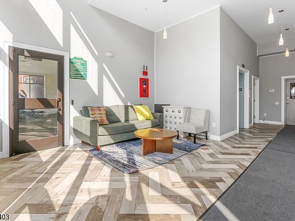 3rd image of 90 Clinton Ave #407