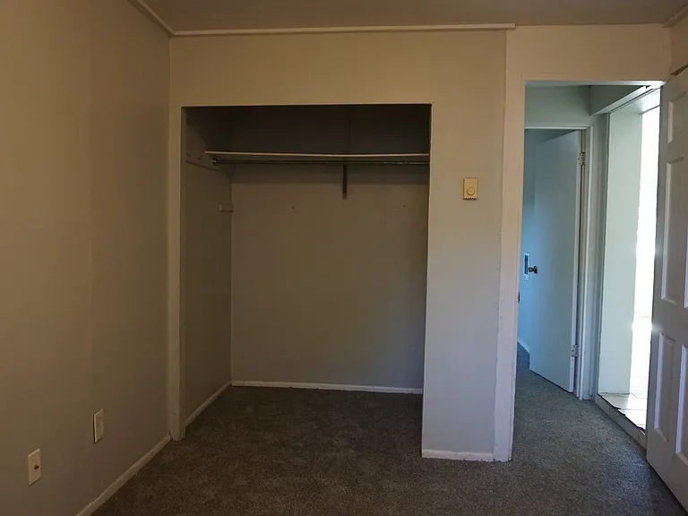 3670-3672 Atlas Way — Photo 7