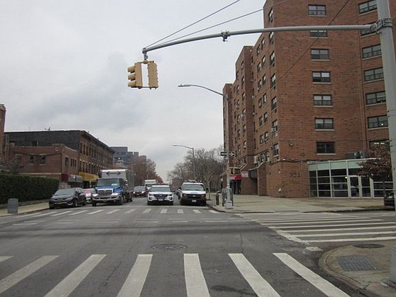 5th image of 117 Marcus Garvey Blvd