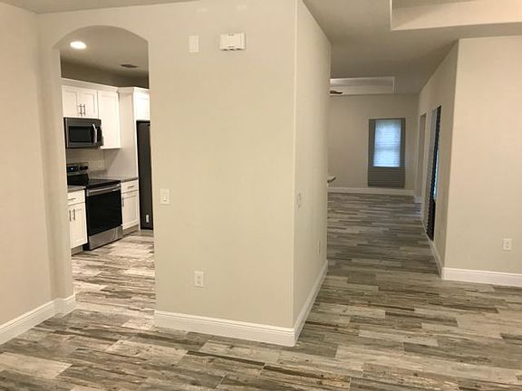 4th image of 1611 Wichita Blvd SE