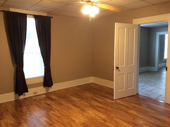 Den shot looking through to dinning room