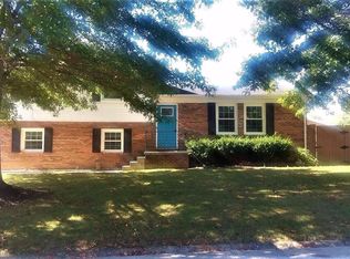 703 Kenway St, Berea, KY 40403