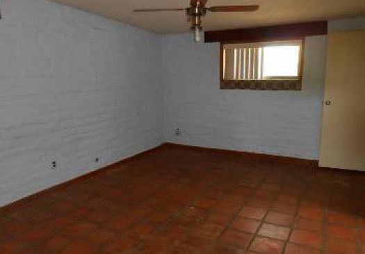 3rd image of 2856 N Evelyn Ln