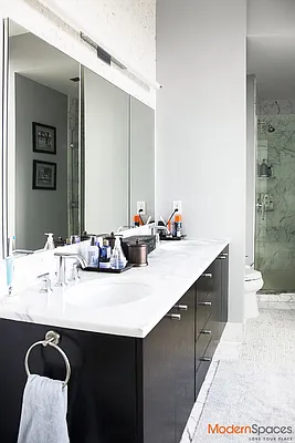 Sold by Modern Spaces | media 7