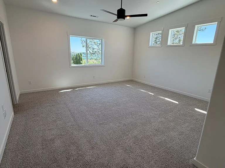 6398 NE Melby Way #5 — Photo 13