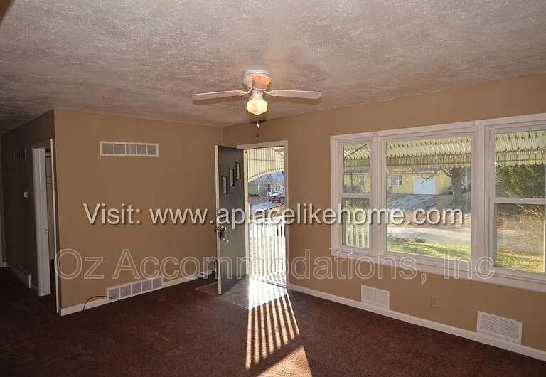 9811 Marsh Ave — Photo 18