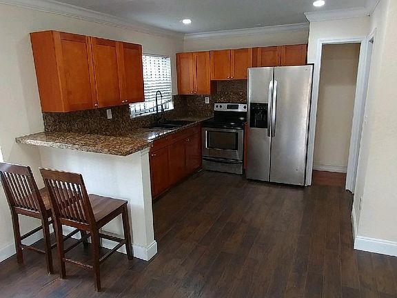 2nd image of 15371 NW Railroad Dr