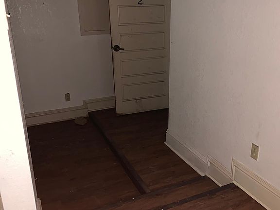 4th image of 515 W Missouri Ave APT 2