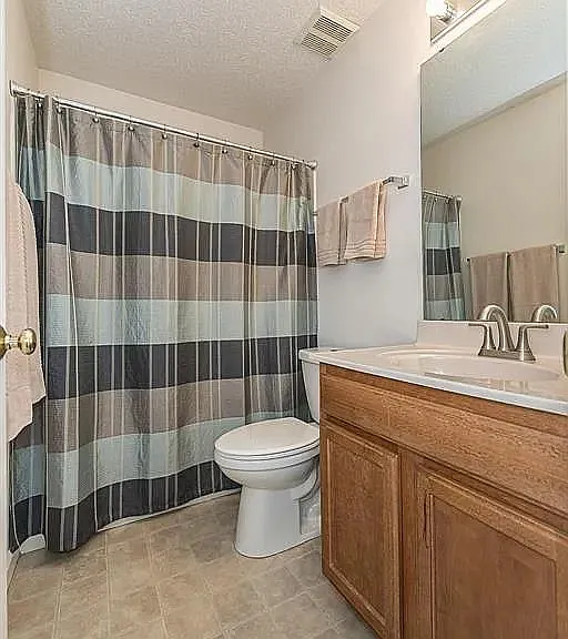 1079 Goss Ct — Photo 1