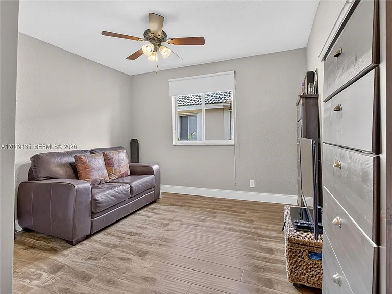 2475 W Cordoba Bnd — Photo 29