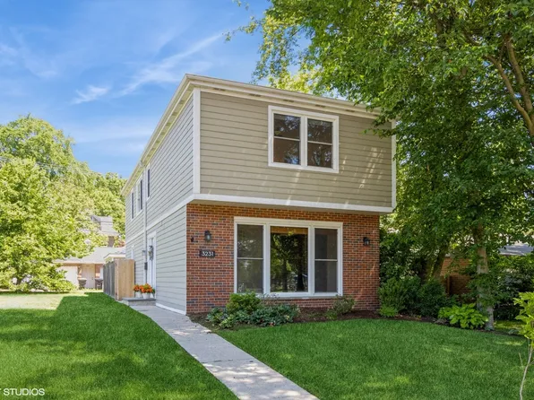 3231 Central St, Evanston, IL 60201