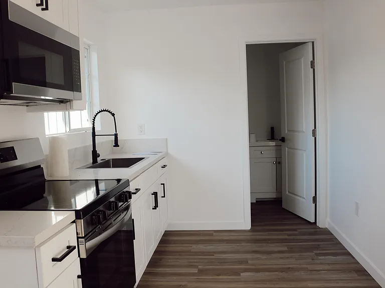 1524 McDonald Rd #1 — Photo 11