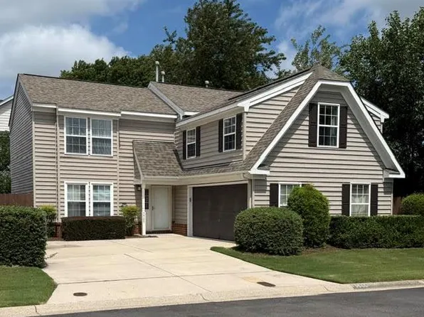 5565 Port Royal Dr, Virginia Beach, VA 23462