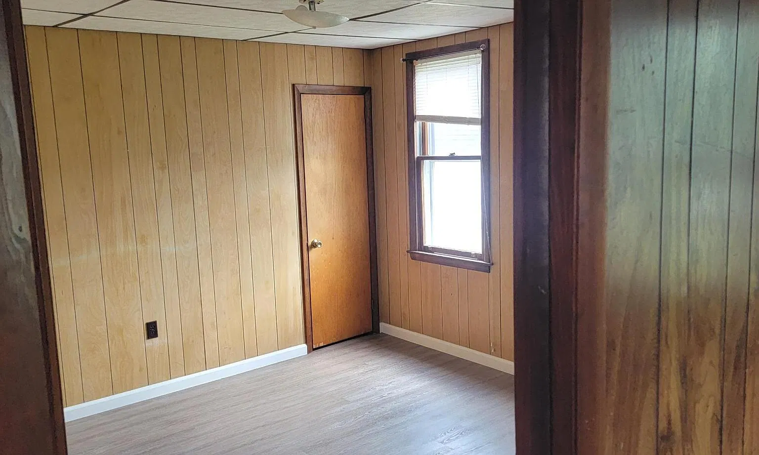 61 Fallbrook St — Photo 2