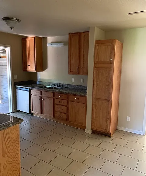 2510 Jupe Dr — Photo 5