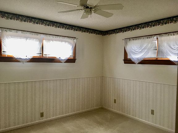 5th image of 2296 Deblin Dr #1