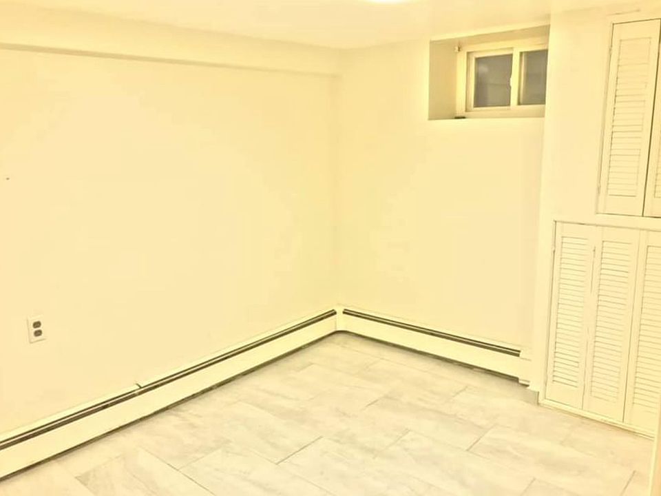 1st image of 9010 213th St #2