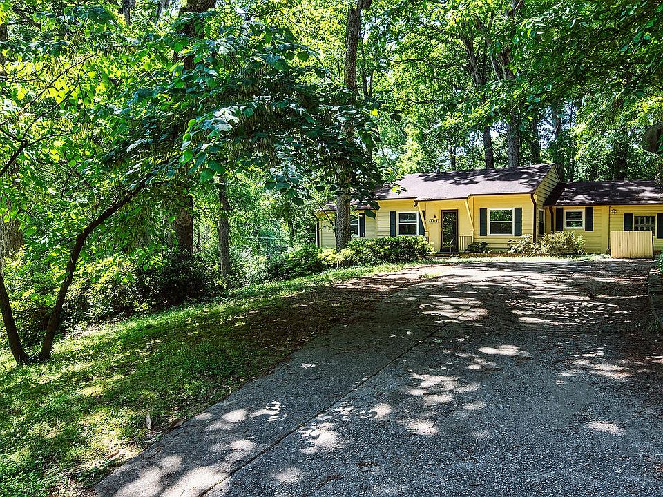 Welcome to a cozy country cottage.