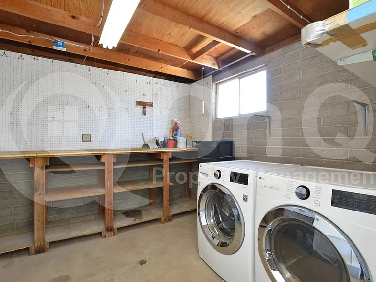 7424 E Polk St — Photo 20