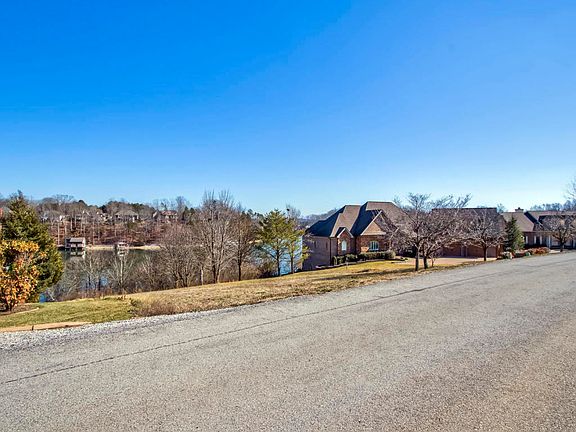 2nd image of 154 Oonoga Way