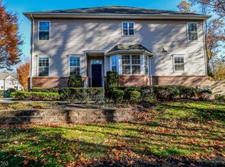 1003 Fir Ct, Somerset, NJ 08873