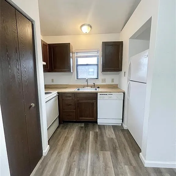 128 Ashley Dr — Photo 5