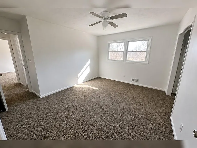 1033 Highway 155 N #B — Photo 16
