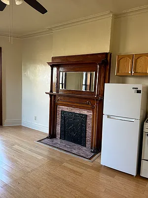 Rented by Farran & Associates | media 10