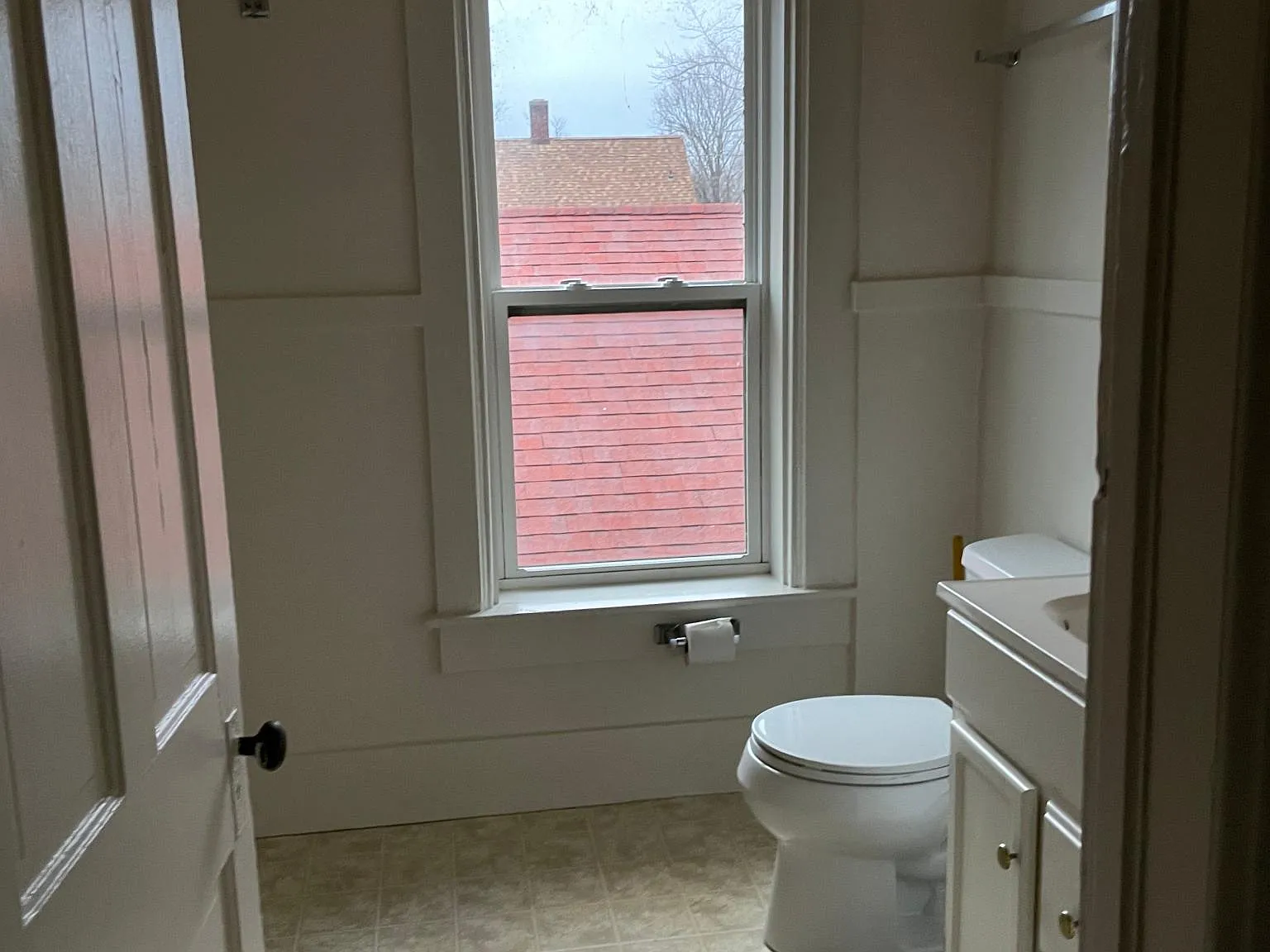 1005 Court St — Photo 2