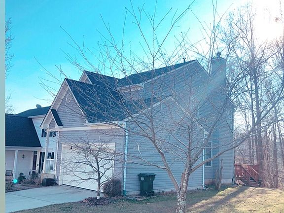 3rd image of 6586 Creek Run Dr