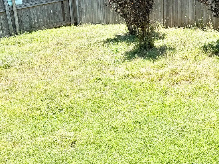 706 Creekview Dr — Photo 23