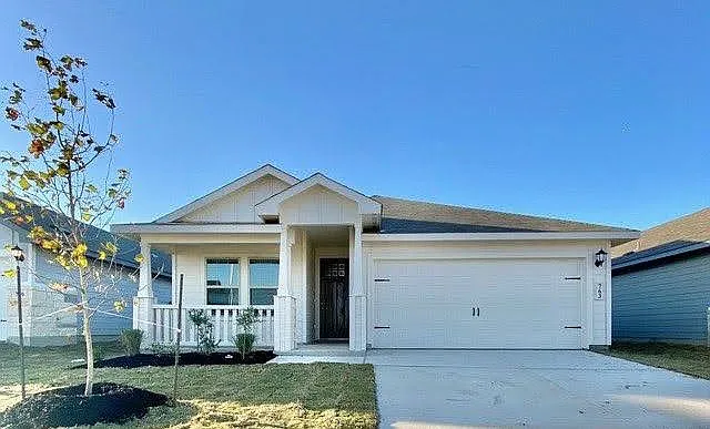 4 bed, 1769 sqft, $2,050 — Photo 1